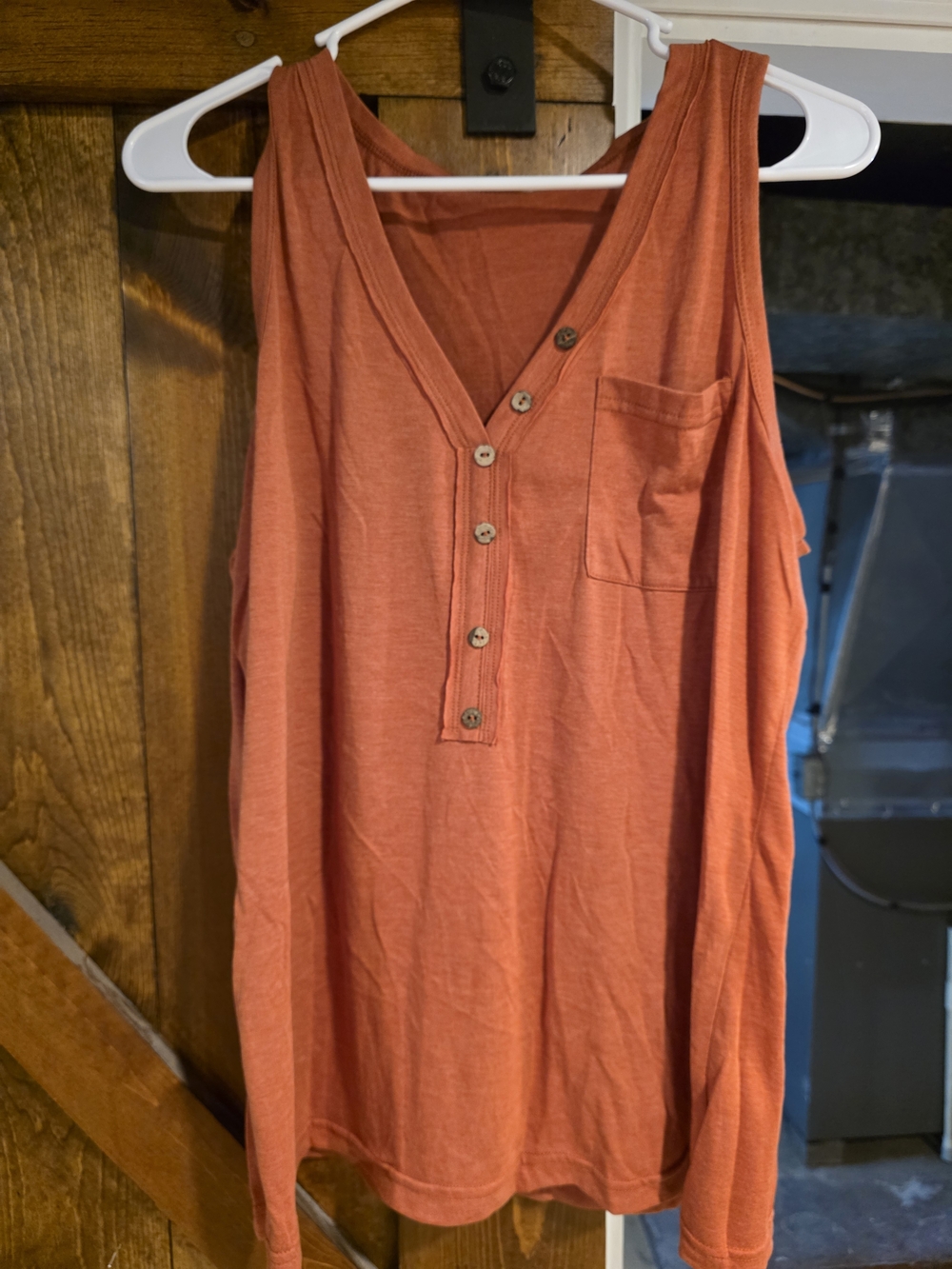 Women's Sleeveless Henley Tank Top - Rust